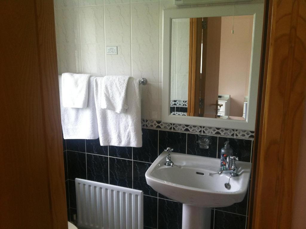 Dunn Court House Bed & Breakfast Killarney Rom bilde